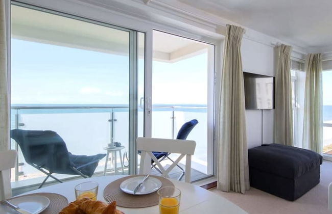 Beachfront Apartment With Panoramic Sea Views - Foto 1