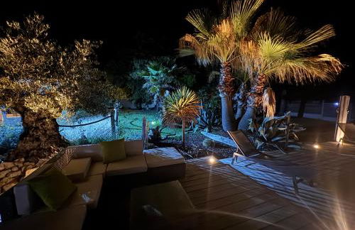 Le Chai de l'Océan - Villa Soulacaise plage à 100m Piscine Jardin 1400m2 - Foto 5