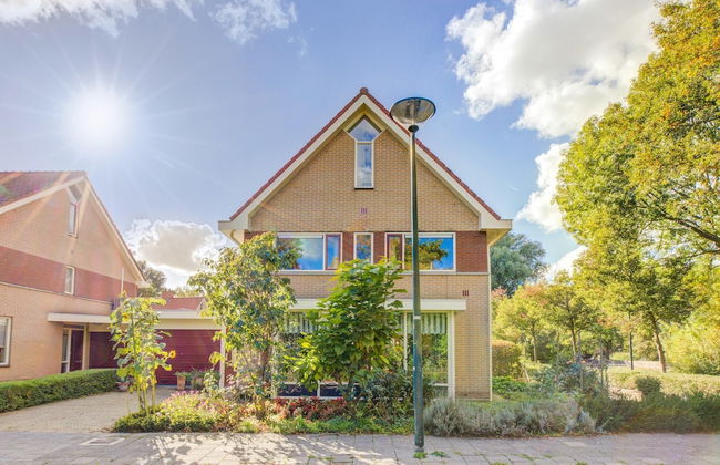 Comfy Holiday Home in Hoorn With French Balcony - Foto 1