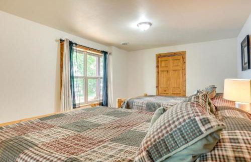 Pet-Friendly Wisconsin Cabin on Lake with Fire Pit! - Foto 21