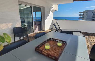 Ático con gran terraza y vistas al mar - Photo 15