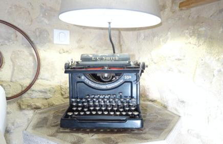 Au Pied du CHÂTEAU - 5 à 11 personnes - Baignade-canoë-piste cyclable à 100 m - Foto 23