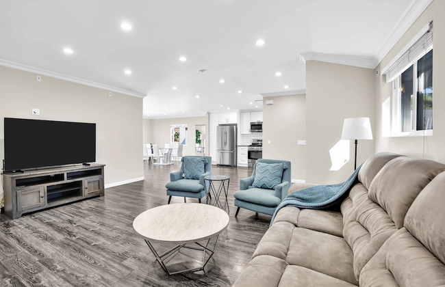 Martha by Avantstay Brand New LA Valley Home - Foto 13