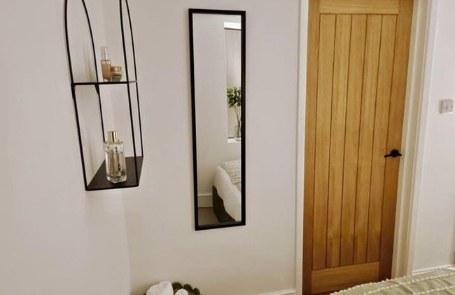 2-Bed Apartment - For Contractors & Business Travellers - Long Stays Welcome - Photo 4