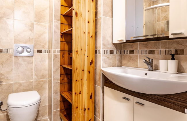 Spacious Flat w Balcony 3 min to Bagdat Ave - Foto 26