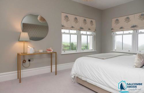 Ultimate Coastal Luxury - 5 Bed, Spacious, Parking, Hot Tub - Foto 68