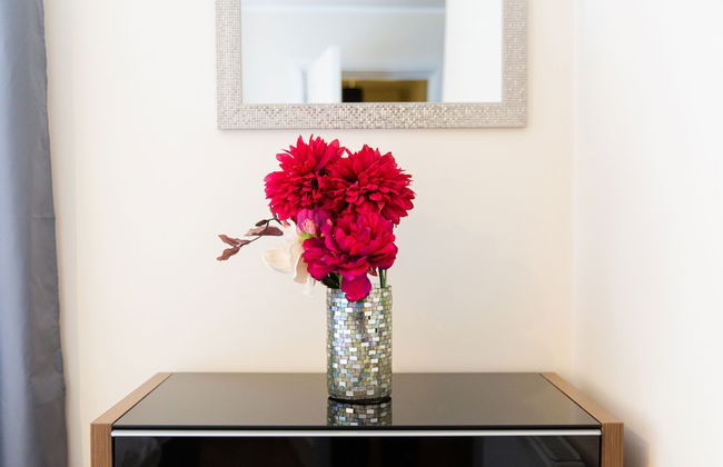 Velvet 1-bedroom Apartment With Balcony, Hoddesdon - Foto 46