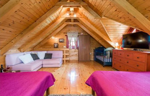 1 Bedroom Cozy Home In Licko Lesce - Photo 5