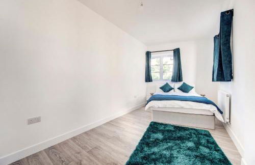 2 bedroom apartment with large rooms and Wi-Fi - Photo 2