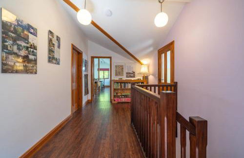 Leighton Banks - Photo 8