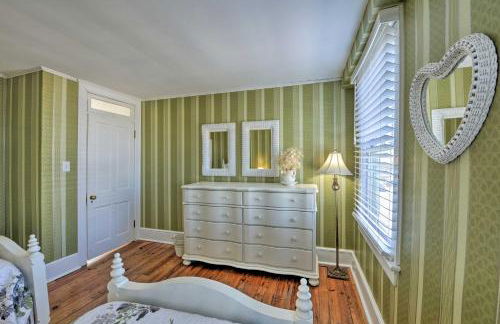 Striking Cape May Getaway, Steps From the Beach! - Foto 20