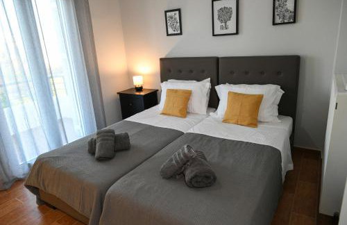 Corinthian Green Villa - Photo 28