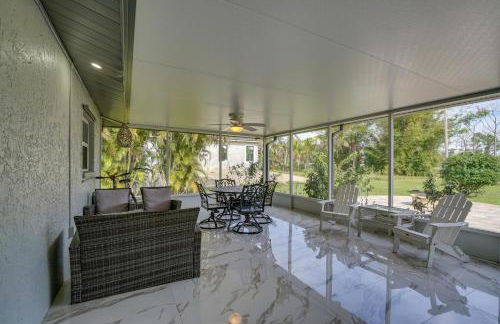 Game Room and Screened Lanai Pine Island Getaway! - Foto 2