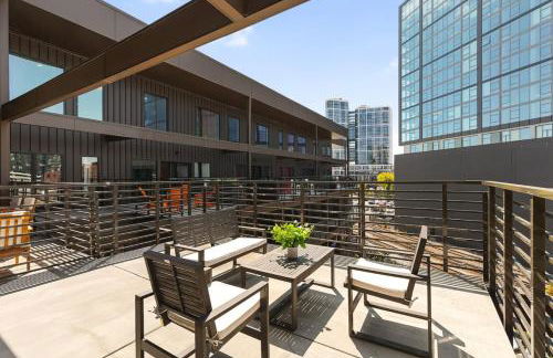 Luxury Penthouse with 2 Floors Pool Patio Gym Walk to Broadway - Foto 9