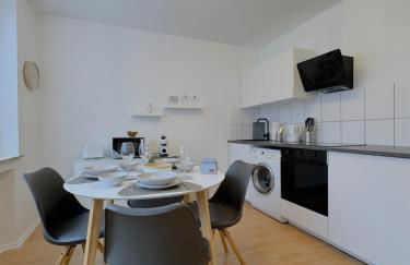 Dein Apartment mit Queensize Bett im Erdgeschoss - Foto 9