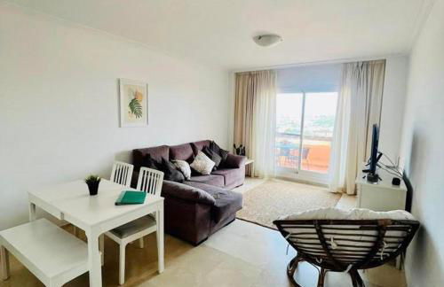 2 bedroom Penthouse with a private 360 rooftop terrace with sea and mountain views - Photo 3