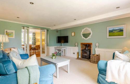 Charming Barn Retreat Near Pewsey & Woodborough - Foto 1