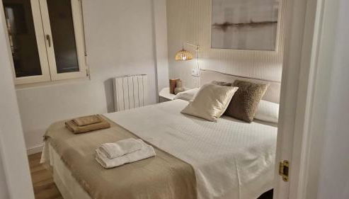 Acogedor apartamento en el centro de Oviedo - Foto 2