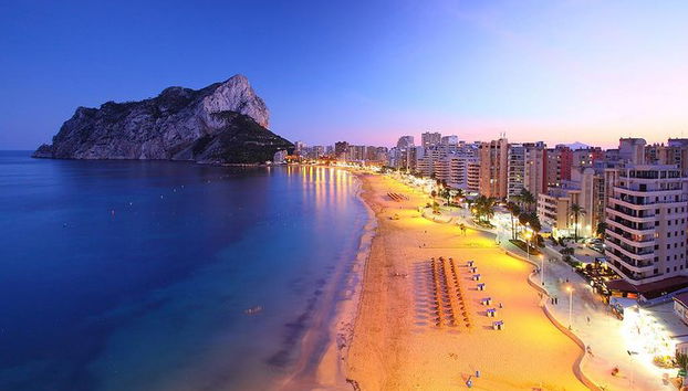 Transfer from Alicante airport to Calpe in private Sedan car max. 3 passengers - Photo 2