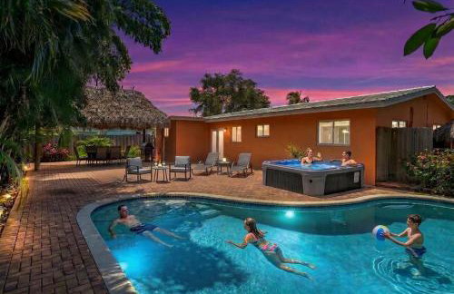 Hidden Gem Vacation Villa w Private Pool & TikiHut - Foto 58
