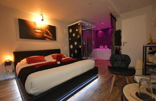 SPA privatif Love room, Le Hammam et Bulles, chez Nuits Chartraines - Foto 3