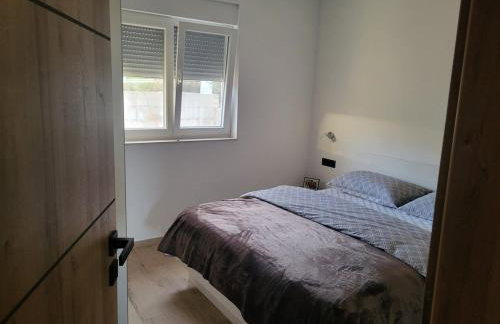 Holiday house with a swimming pool Ljubac, Zadar - 22537 - Photo 6