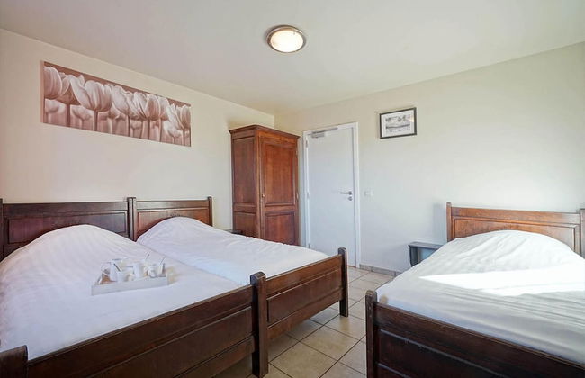 Holiday Home in Hockay With Private Pool - Photo 3