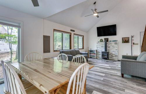 Screened Porch and Deck Pet-Friendly Poconos Escape - Foto 7