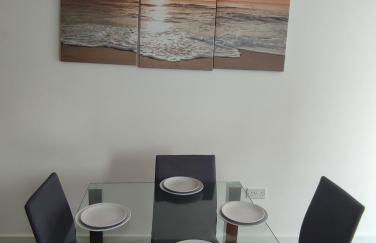 Modern 2 bedroom Apt with easy access to Central London, O2, Excel centre and Parking - Foto 15