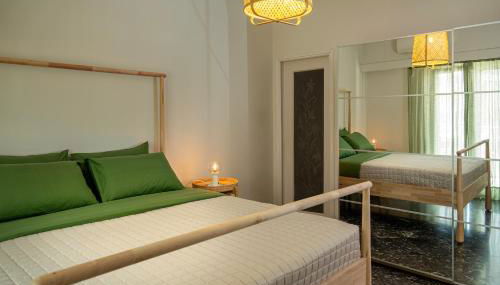 Green Oasis in the center of Athens - Foto 2, wardrobe