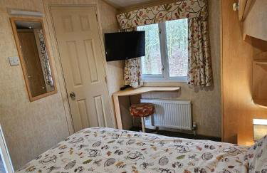 Silver Birch Nabb Lane Woods Hot tub near Alton Towers - Foto 21