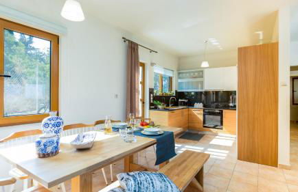 Villa Staride, sea view, private heated pool, playground - Foto 11