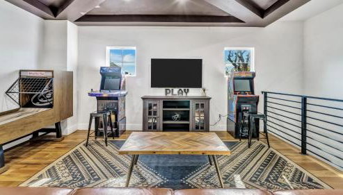 Luxury (Less than mile from AT&T Stadium/GlobeLife) GameRoom/Basketball Hoop - Foto 4