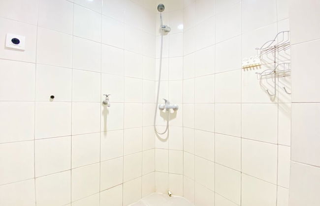 Chic And Cozy 2Br At Mekarwangi Square Cibaduyut Apartment - Foto 18