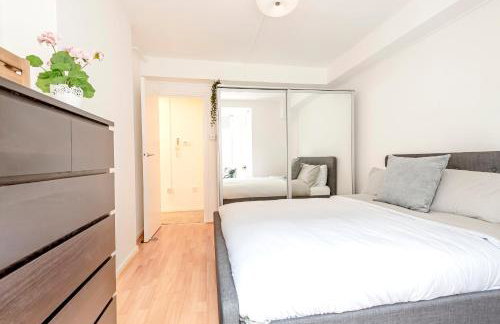 Quiet Victoria Retreat Near Buckingham Palace - Foto 6