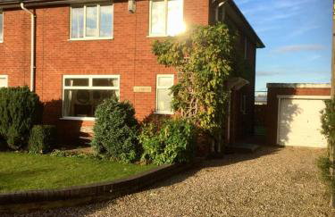 3 bedroom home with parking - Foto 4