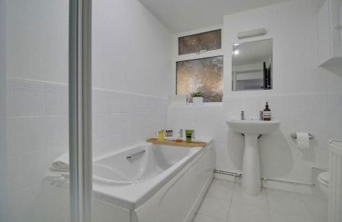 Stylish spacious apartment near airport, Rawdon - Foto 3