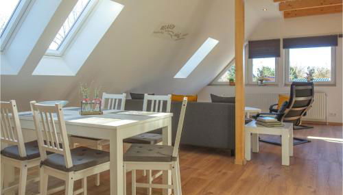 2 Bedroom Awesome Apartment In Loxstedt - Foto 4