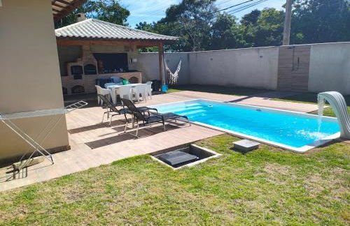 Chalé da Márcia com Piscina e Churrasqueira Privativos - Foto 14