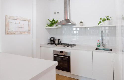 Central Apartment - Photo 10