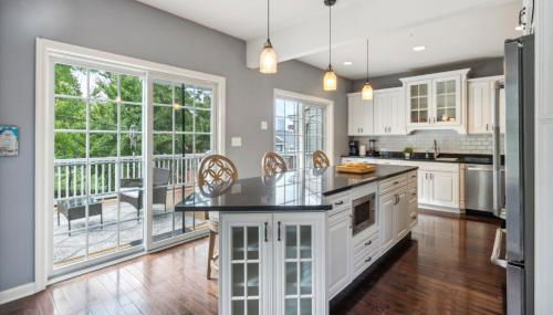 NFL Draft Stay Modern South Side Home 2-Car Garage - Foto 4