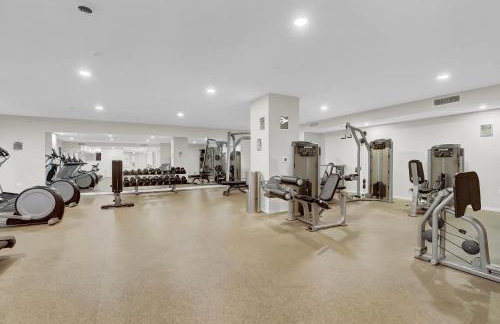 Luxury lofts, Downtown, Playhouse Sq, Near Stadium and Arena, Fire Pit, Rooftop deck, BBQ, Parking -fcfs, Close to EVERYTHIHNG! - Foto 6