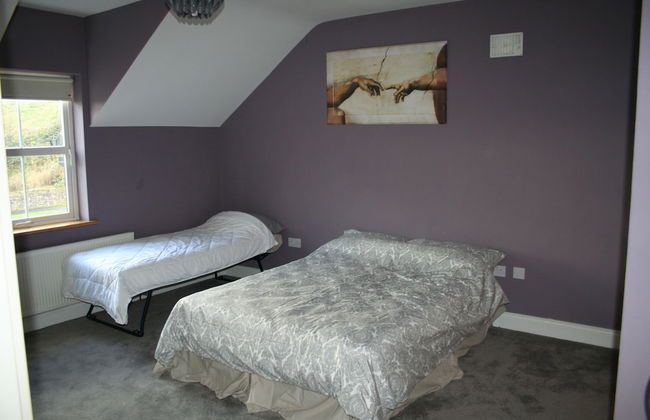 Lios Mór - 5 bed self catering house - Photo 5