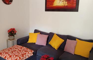 Cosy appartement RDC-terrasse et parking privé - Foto 35