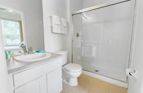 Windsor Hills Family-Friendly 3BR Pool Townhome - Foto 16