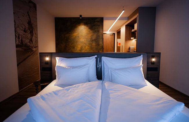 LH Suites Aparthotel - NEW since 2025 - Photo 42