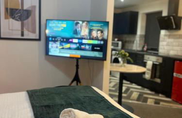 Affordable Serviced Apartment Perfect for Contractors in PE1 Short & Long Term Stays - Free WIFI - Free Parking - With Sofa Bed - Full Kitchen - Foto 11