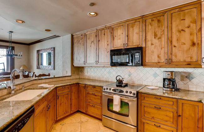 Highlands Area by East West Hospitality - Photo 68