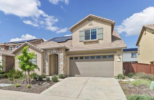 Spacious new house in Folsom Ranch 4BD and 3BA with backyard and BBQ grill - Foto 36