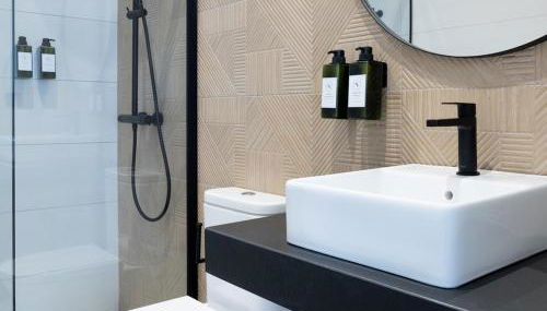 Meraki Suites - Photo 3